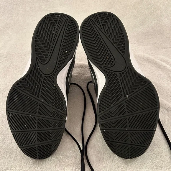 Women's Black Nike Air Visi Pro 5 Basketball Shoes- Size 9 - Picture 7 of 7